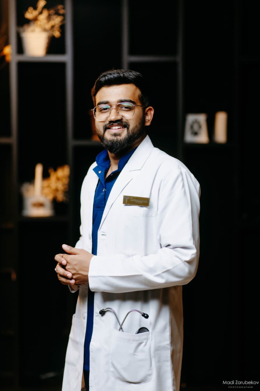 Dr. Pranjal Tiwari